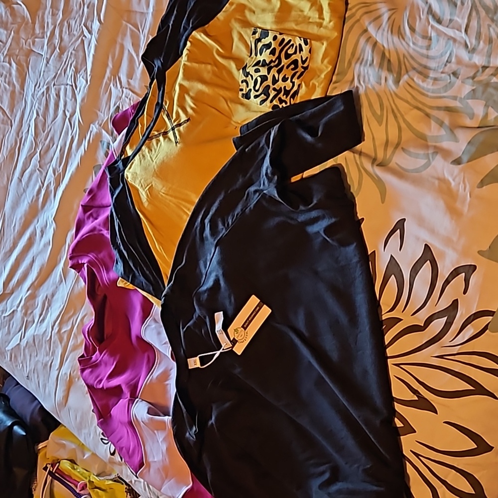 Womens tops